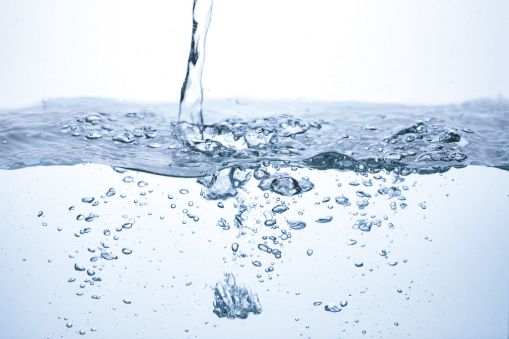 塩素が含まれている水道水は毎日飲んでも大丈夫？体への影響は？